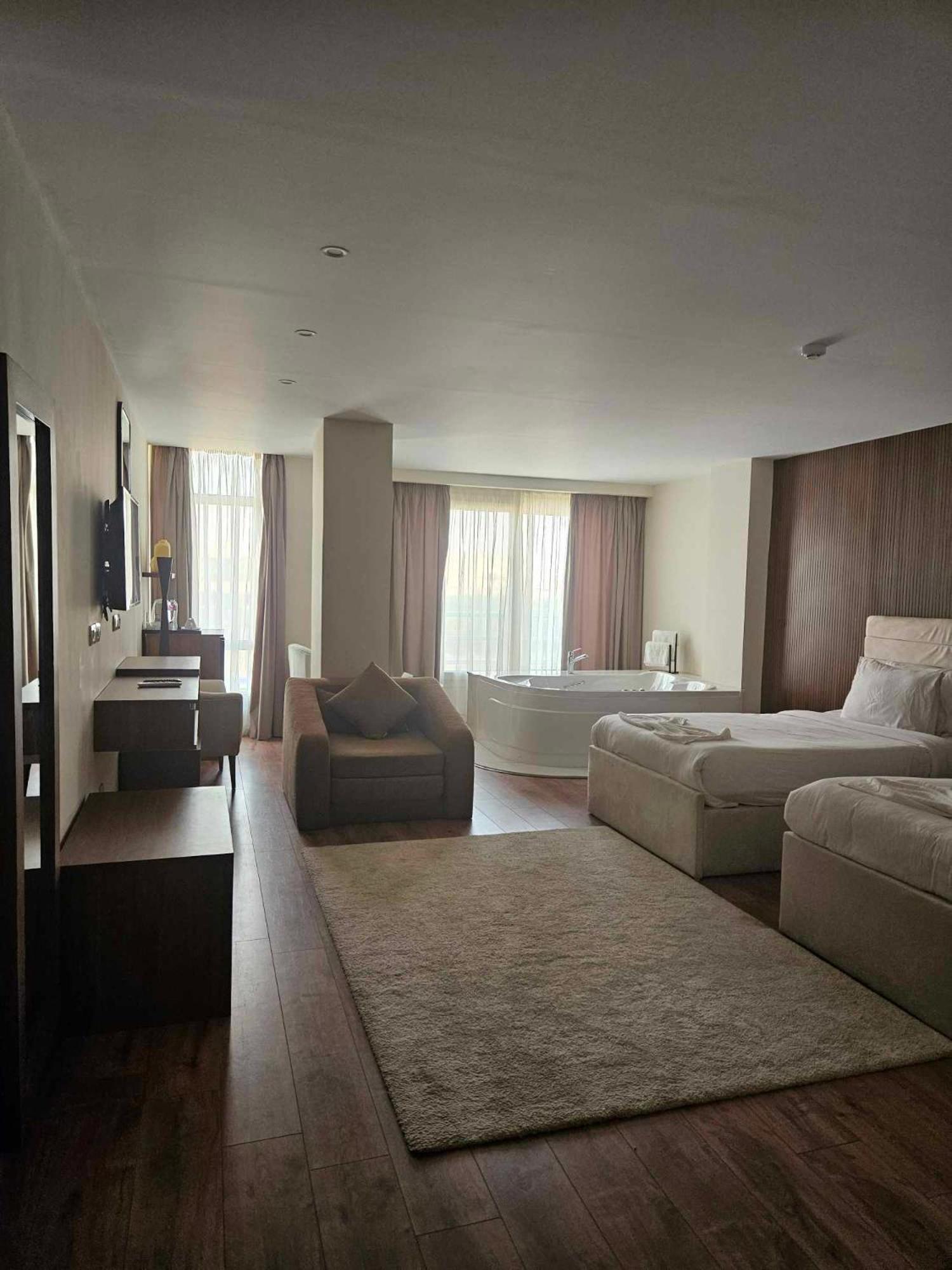 The Home Boutique Hotel Pyramids Inn Kafret el-Gabal Eksteriør billede